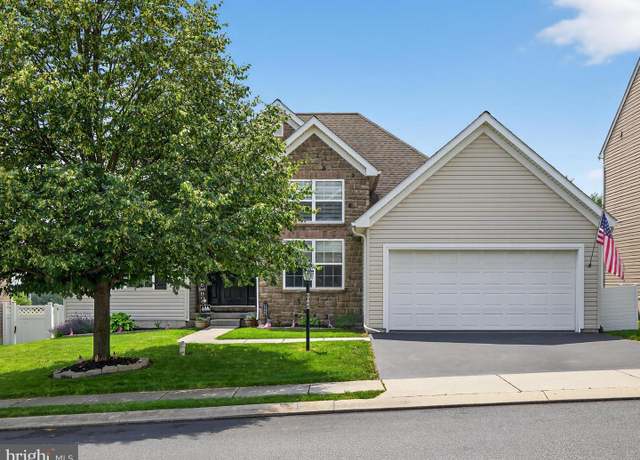 Property at 6049 Bayberry Ave, Manheim, PA 17545, 4 beds, 3 baths