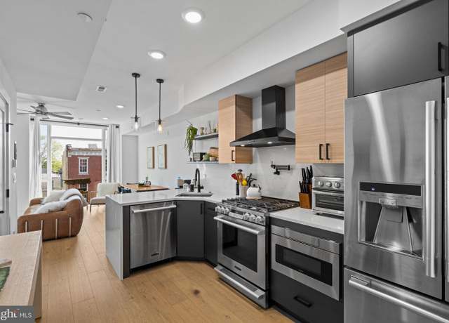 Property at 1507 Christian St #4, Philadelphia, PA 19146, 2 beds, 2 baths