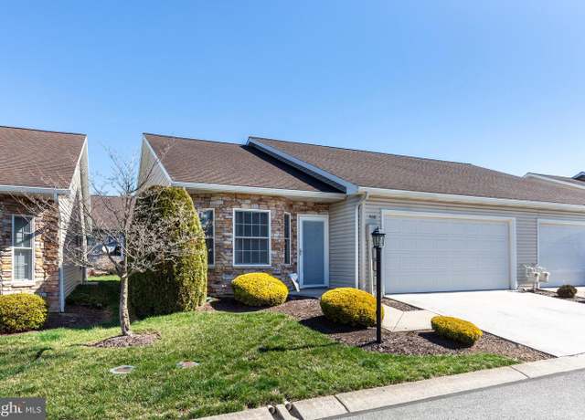 Property at 408 Parkview Ln #33, Hanover, PA 17331, 2 beds, 2 baths