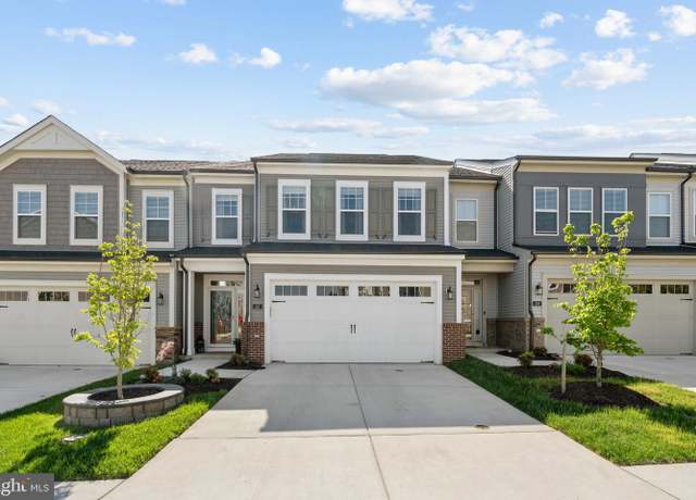 Property at 157 Smokebush Dr, Stafford, VA 22554, 3 beds, 2.5 baths