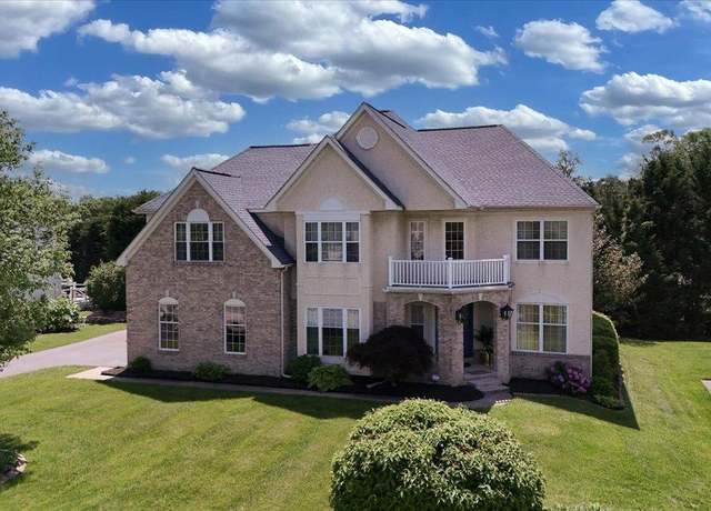Property at 9 Bradley Dr, Wilmington, DE 19803, 4 beds, 2.5 baths