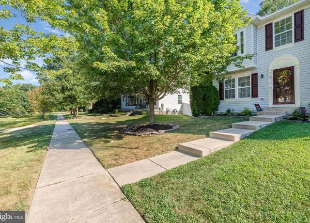Property at 27 Blue Heron Ct, Baltimore, MD 21220, 3 beds, 2.5 baths