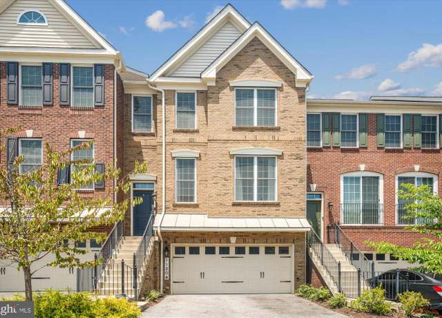 Property at 11204 Side Saddle Dr, Upper Marlboro, MD 20772, 3 beds, 3 baths