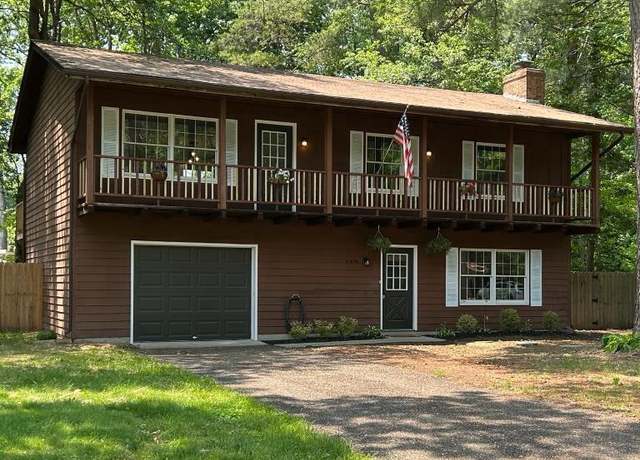 Property at 21605 Columbia St, Lexington Park, MD 20653, 4 beds, 2.5 baths