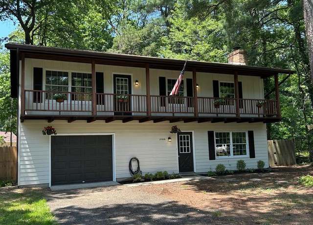 Property at 21605 Columbia St, Lexington Park, MD 20653, 4 beds, 2.5 baths