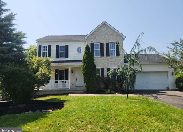 Property at 11805 White Pine Dr, Hagerstown, MD 21740, 4 beds, 2.5 baths