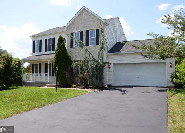 Property at 11805 White Pine Dr, Hagerstown, MD 21740, 4 beds, 2.5 baths