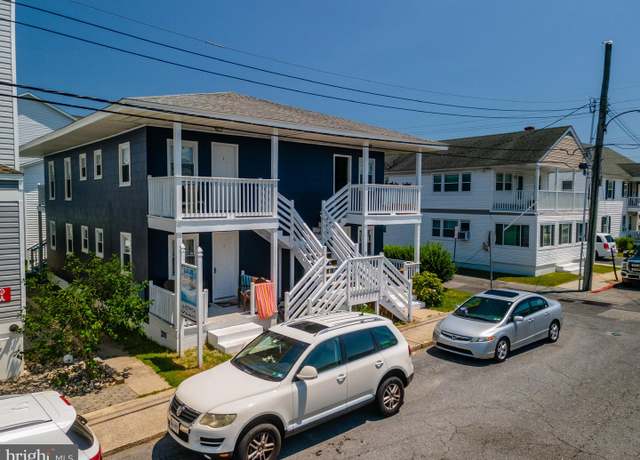 Property at 204 12th St, Ocean City, MD 21842, 12 beds, 6 baths