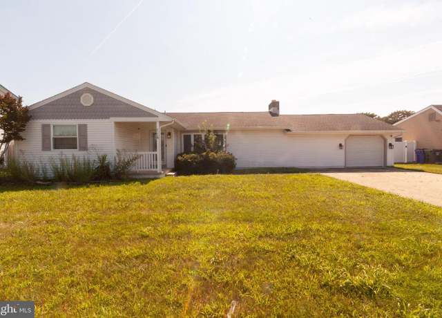 Property at 4504 Harbor Beach Blvd, Brigantine, NJ 08203, 3 beds, 1 bath
