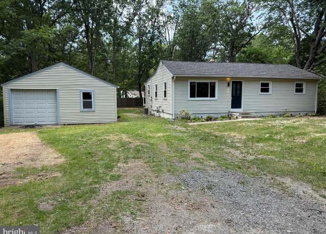 Property at 111 Linden Ter, Williamstown, NJ 08094, 3 beds, 1 bath