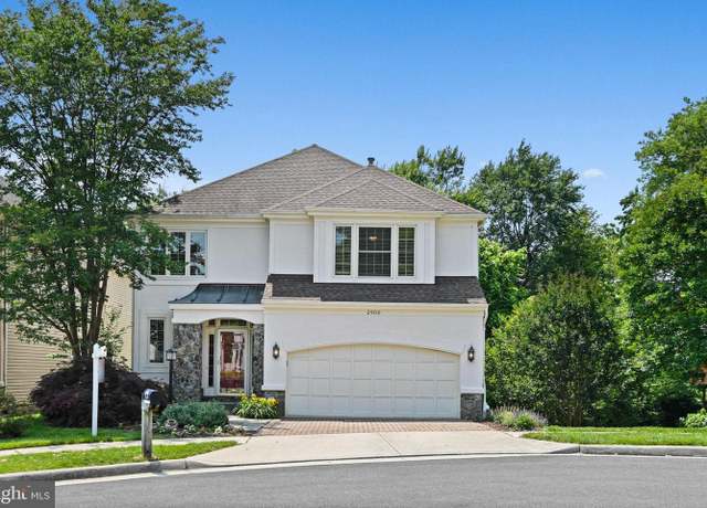 Property at 2900 Gretna Pl, Vienna, VA 22181, 4 beds, 4.5 baths