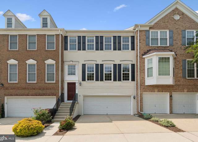 Property at 2402 Huntington Park Dr, Alexandria, VA 22303, 4 beds, 3.5 baths