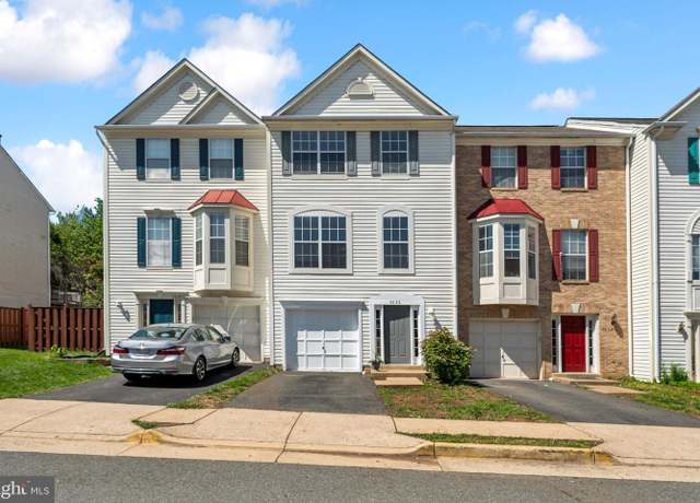 Property at 7632 Helmsdale Pl, Manassas, VA 20109, 3 beds, 2.5 baths