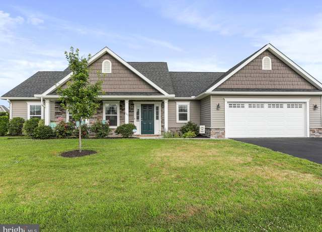Property at 269 Barrel Race Rd, Martinsburg, WV 25404, 3 beds, 2.5 baths
