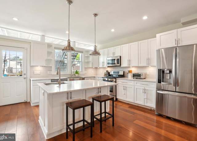 Property at 3615 10th St NW Unit A, Washington, DC 20010, 2 beds, 2.5 baths