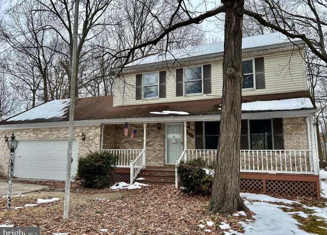 Property at 4908 Aspen St, Shady Side, MD 20764, 3 beds, 2.5 baths