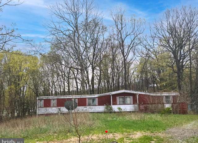 Property at 14248 Cunningham Dr SW, Cumberland, MD 21502, 3 beds, 1 bath