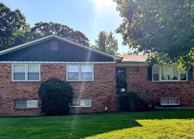 Property at 530 Round Table Dr, Fort Washington, MD 20744, 4 beds, 3 baths