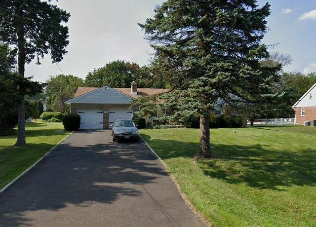 Property at 832 Central Ave, Southampton, PA 18966, 3 beds, 2 baths
