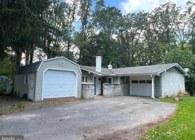 Property at 2005 Highland Dr, State College, PA 16801, 3 beds, 2 baths