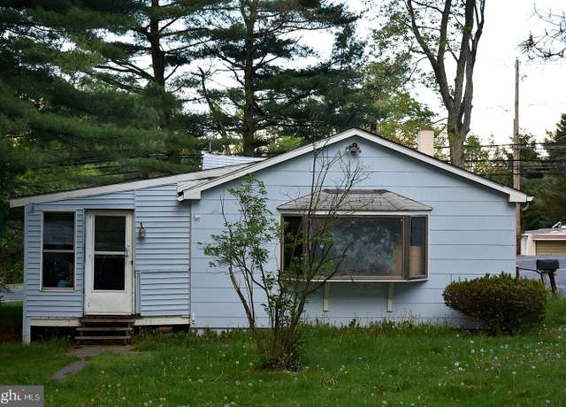 Property at 416 N Hunter Hwy, Drums, PA 18222, 3 beds, 1 bath