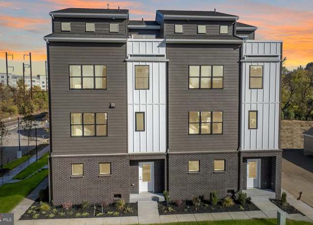 Property at 954 Riverplace Dr Unit 54O, Conshohocken, PA 19428, 4 beds, 2.5 baths