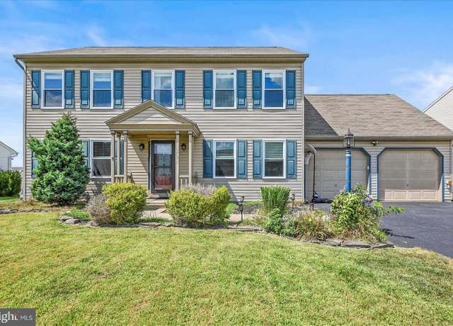 Property at 3731 Wheatland Dr, Dover, PA 17315, 4 beds, 2.5 baths