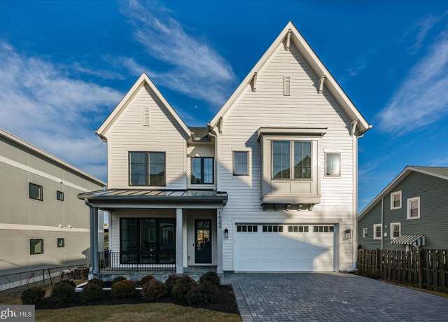 Property at 1923 N Vance St, Arlington, VA 22201, 6 beds, 6.5 baths