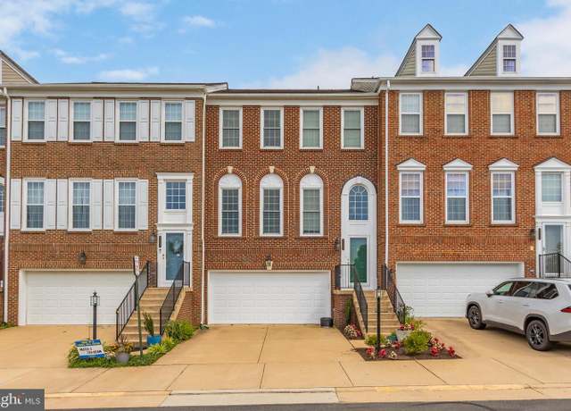 Property at 8259 Purple Lilac Ct, Lorton, VA 22079, 3 beds, 3.5 baths