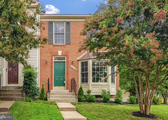 Property at 21232 Hedgerow Ter, Ashburn, VA 20147, 3 beds, 3.5 baths