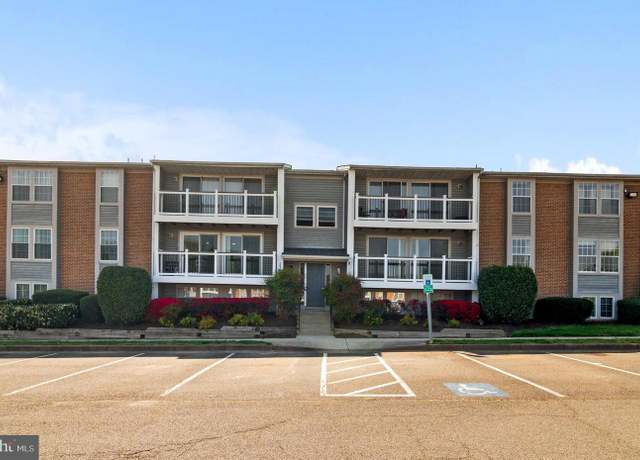 Property at 17060 Capri Ln #201, Dumfries, VA 22026, 2 beds, 2 baths