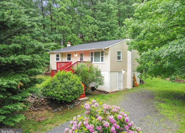 Property at 738 Johnnycake Ln, Harpers Ferry, WV 25425, 2 beds, 1 bath