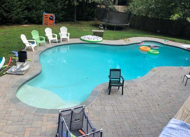 Property at 153 Drexel Dr, Severna Park, MD 21146, 6 beds, 4 baths