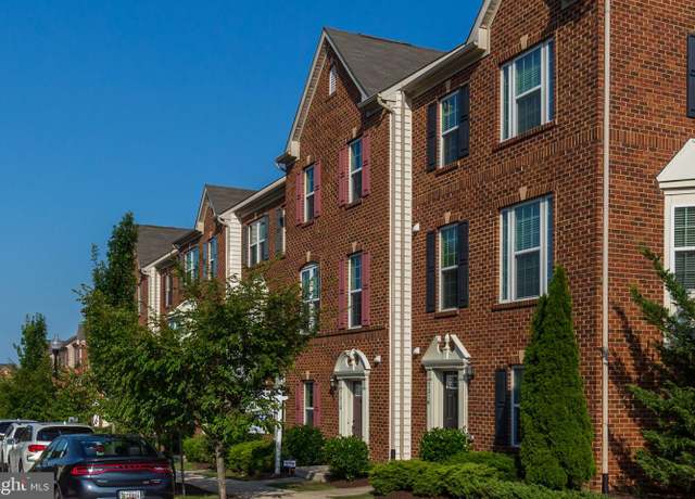 Property at 7316 Summit Rock Rd, Elkridge, MD 21075, 3 beds, 3 baths