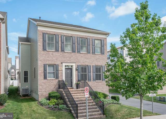 Property at 13916 Godwit St, Clarksburg, MD 20871, 4 beds, 3.5 baths