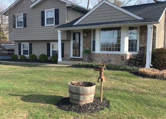 Property at 8104 W Buckshutem Rd, Millville, NJ 08332, 3 beds, 1.5 baths