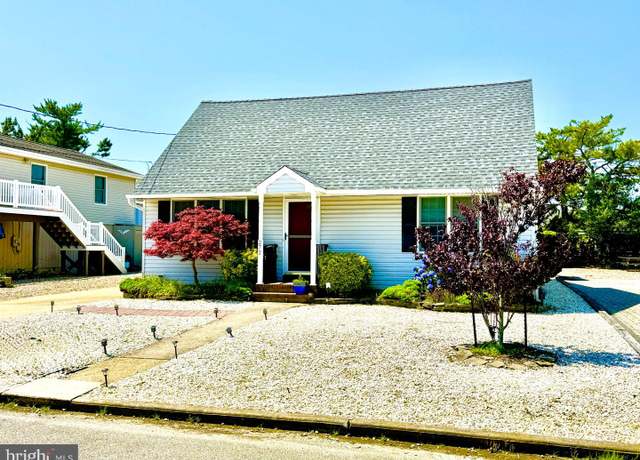 Property at 272 N 2nd St, Surf City, NJ 08008, 4 beds, 2 baths
