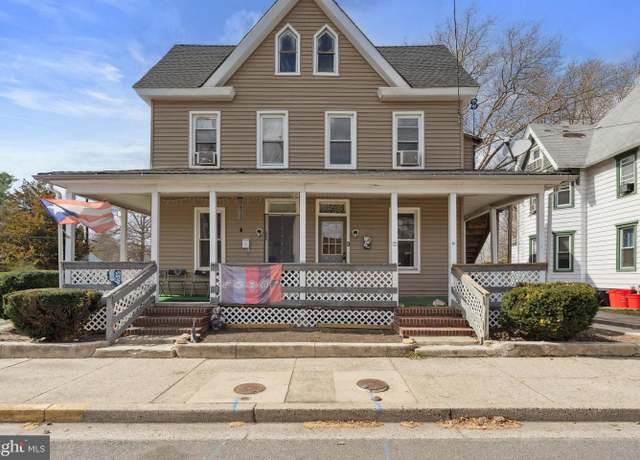 Property at 26 State St, Penns Grove, NJ 08069, 4 beds