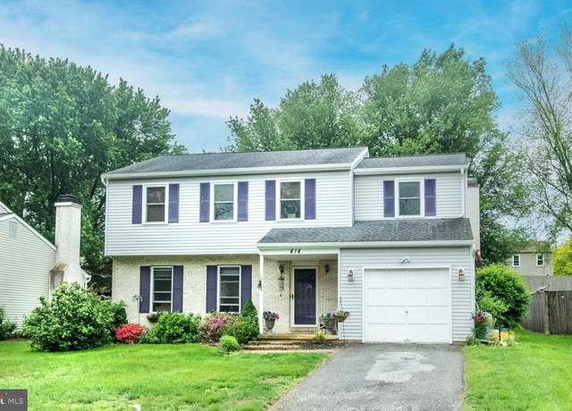 Property at 414 5th Ave, Parkesburg, PA 19365, 4 beds, 2.5 baths