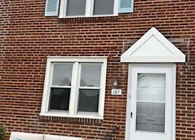 Property at 142 W 21st St, Chester, PA 19013, 3 beds, 1 bath