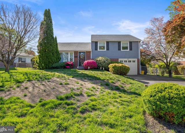 Property at 105 Longview Dr, Springfield, PA 19064, 3 beds, 1.5 baths