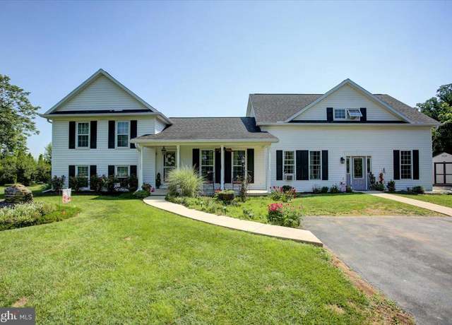 Property at 1163 Kings Ct, Greencastle, PA 17225, 5 beds, 4 baths