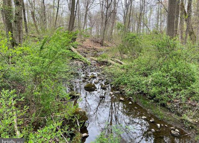 Property at 1005 Trail Rd N, Elizabethtown, PA 17022