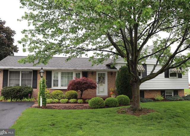 Property at 321 Bareview Dr, Leola, PA 17540, 3 beds, 1 bath