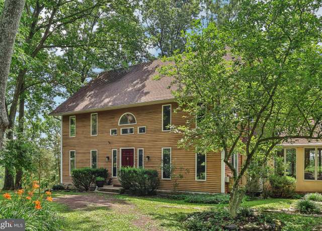 Property at 546 Heflin Rd, Schwenksville, PA 19473, 4 beds, 3.5 baths