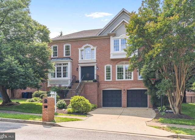 Property at 6013 4th St N, Arlington, VA 22203, 5 beds, 3.5 baths
