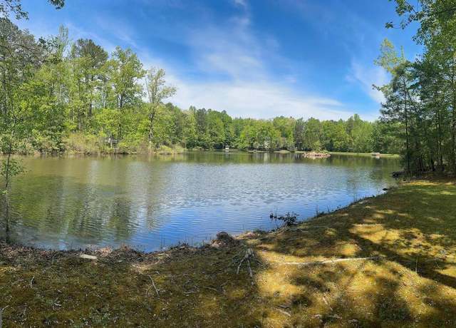 Property at 328 Perrow Ln, Manakin Sabot, VA 23103, 4 beds, 3.5 baths