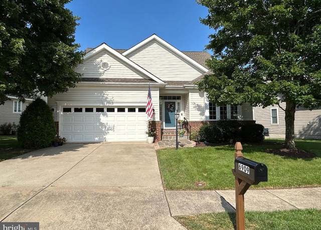 Property at 6909 Sunday Silence Ct, Gainesville, VA 20155, 3 beds, 3 baths
