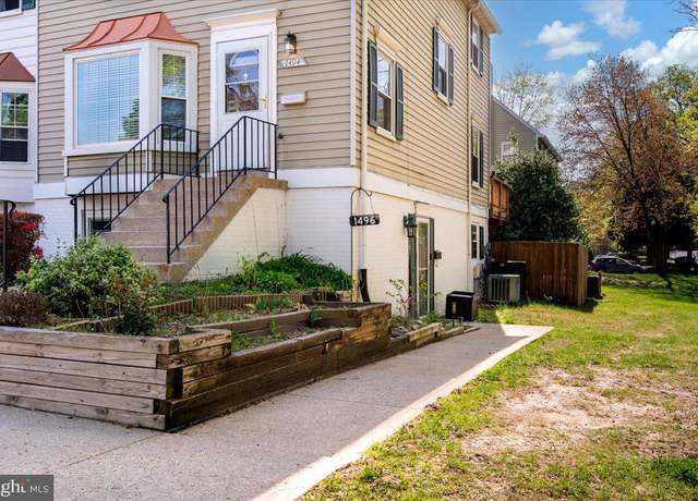 Property at 1496 Vineyard Ct, Crofton, MD 21114, 2 beds, 1 bath