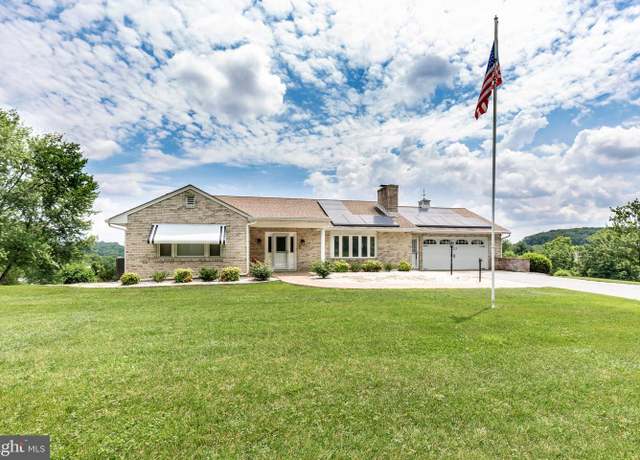 Property at 2715 Littlestown Pike, Westminster, MD 21158, 4 beds, 2.5 baths